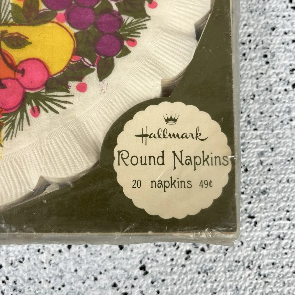 Hallmark Vintage Deadstock Round Paper Napkins Fruit Print 9.5
